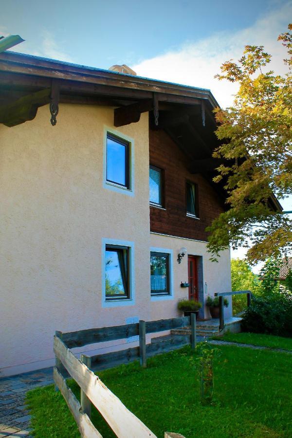 Ferienwohnung Bergliebe Staudach-Egerndach Bagian luar foto
